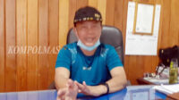Kepala Dinas Pariwisata Kabupaten Bengkulu Selatan H Yulian Fauzi MAP mereview perjalanan 16 dari 142 desa di daerah itu yang berhasil ditetapkan sebagai desa wisata