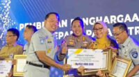 PKB dan BBNKB lampaui target, Samsat 3 provinsi raih penghargaan