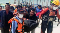 BREAKING NEWS - Tim SAR Gabungan temukan mayat penambang timah di perairan Teluk Kelabat